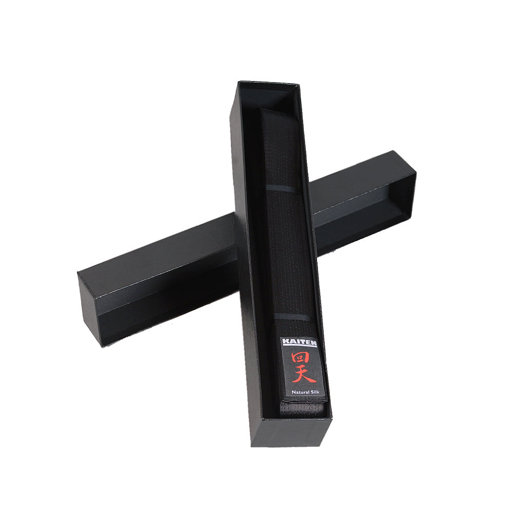 Kaiten Karategürtel Schwarz - 4 cm Breit - Schwarzgurt Naturseide - Länge 275 bis 350 cm