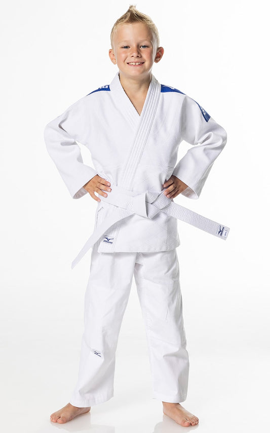 MIZUNO Kinder Judoanzug KODOMO Plus weiß - 350g Baumwolle - Judo Gi SET Judojacke, Judohose, Judogürtel