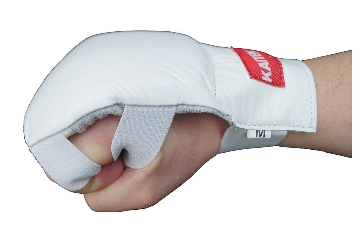 KAITEN Karate Faustschutz WUKO weiß (Paar)