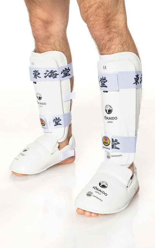 Karate Schienbein-/Fussschutz, TOKAIDO Kanji, WUKF - Weiß
