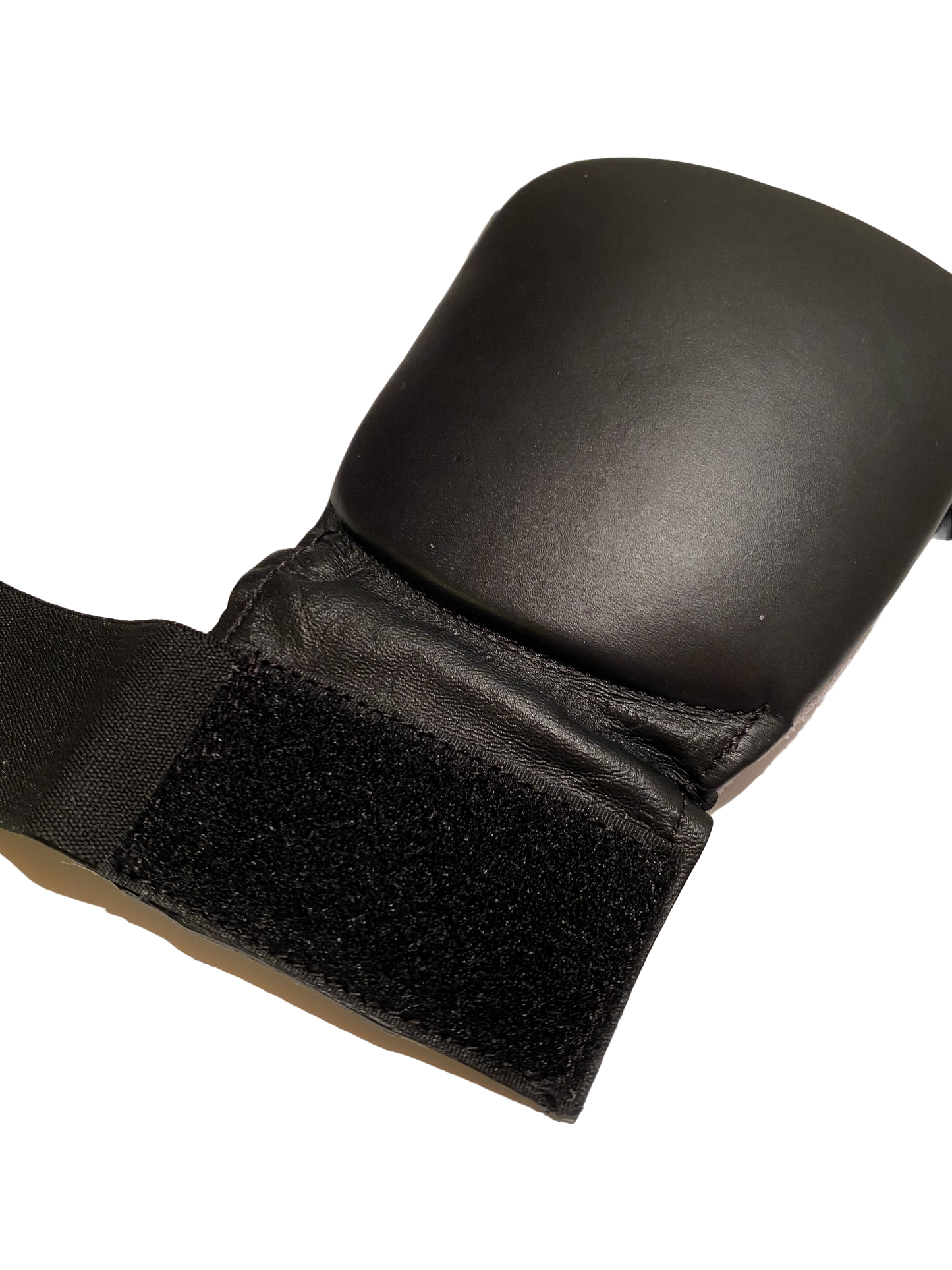 TEKKA BUDO Karate Faustschützer flach schwarz - Hand Mitt Echtleder - Fingerschlaufen mit Elastikband